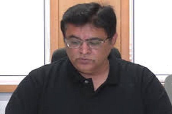 સુરત ચેમ્બર ઓફ કોમર્સના પૂર્વ પ્રમુખ આશિષ ગુજરાતી પર હૂમલો, ઉદયપુર હાઈવે પર હૂમલો કરી લૂંટી લેવાયા