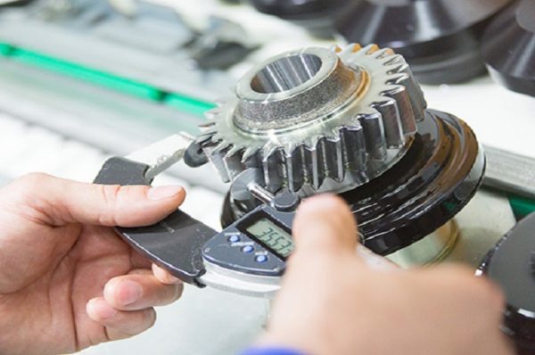 ઈલેક્ટ્રીક વ્હીકલનાં યુગમાં ઓટો પાર્ટ્સ કંપનીઓ ધબકતી રહેશે કે બંધ થશે? જાણો ઓટો પાર્ટ્સ કંપનીઓનું શું થશે?