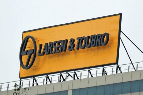 L&T નાં ત્રિમાસિક રિઝલ્ટ: એન્જિનિયરિંગ કંપનીએ 3,926 કરોડનો નફો નોંધાવ્યો, નવા ઓર્ડરમાં 45%નો ઉછાળો