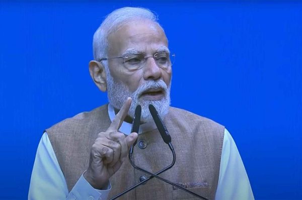 ‘ભારતમાં રોકાણ, નવીનતા અને ઉત્પાદન કરવાનો આ શ્રેષ્ઠ સમય’: ઈન્ડિયા મોબાઈલ કોંગ્રેસમાં PM મોદી