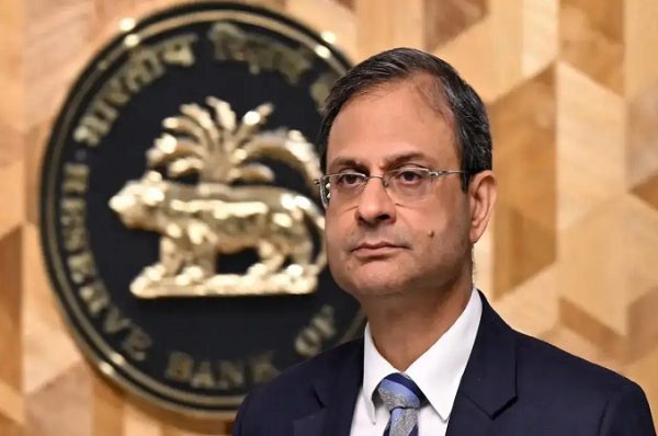 RBI Monetary Policy: આરબીઆઈ એ ફરી વ્યાજદર સ્થિર રાખ્યા, બેંક લોન સસ્તી નહીં થાય