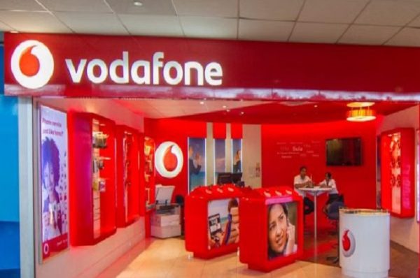 વોડાફોન આઈડિયા પર સુપ્રીમ કોર્ટનો આદેશ ઉભો કરી શકે છે નવો વિવાદ, સરકાર લેશે કાનૂની સલાહ 