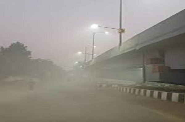 સુરતમાં મોર્નિંગ વોક પર જતા લોકો ઝેરી હવા ભરી રહ્યા છે ફેફસામાં, એર ક્વોલીટી ઇન્ડેક્સના ચોકાવનારા આંકડા