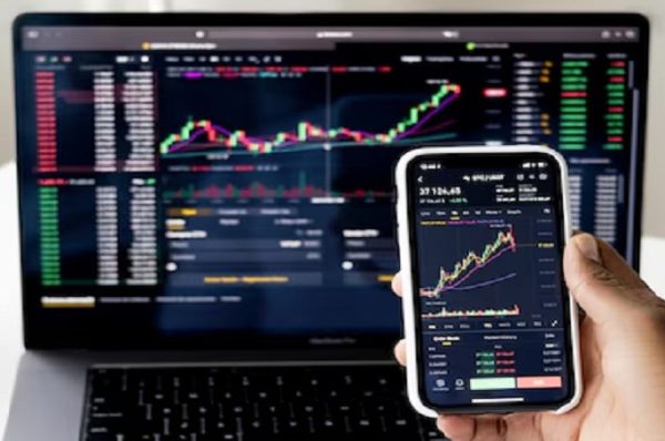 સેન્સેક્સ પહેલી વાર 86,00 ને પાર, નિફ્ટીએ પણ ઇતિહાસ રચ્યો, આ પાંચ કારણોસર દોડ્યો તેજીનો આખલો