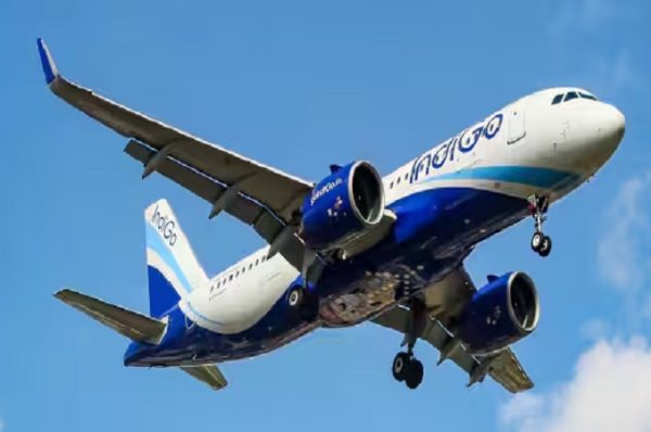 દેશના 11 એરપોર્ટ પર 570 ઈન્ડિગોની ફ્લાઈટ્સ રદ, સરકારે ‘ફેર કેપ’ લાગુ કરીને મનફાવે તેવા ભાડા વસૂલવા પર બ્રેક લગાવી