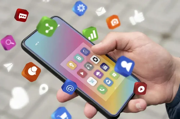 સ્માર્ટ ફોનધારકોની માગણીઃ અમને અમારા ફોનમાં સંચાર સાથી એપ નથી જોઈતી