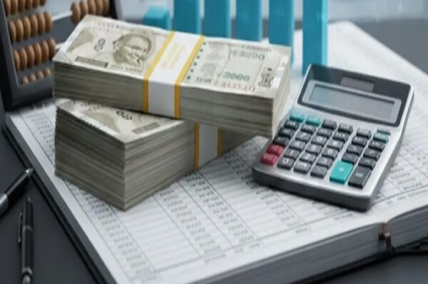 8મા પગાર પંચથી કોને સૌથી વધુ ફાયદો થશે, જુનિયર કે સિનિયર કર્મચારીઓને? જાણો તમામ બાબતો