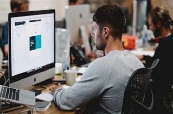 હવે, ભારતમાં ચાર દિવસ કામ અને ત્રણ દિવસની રજા? શ્રમ મંત્રાલયે ફોર ડે વર્ક વીક વિશે શું કહ્યું? જાણો વધુ