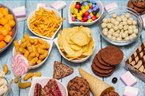 માનવ શરીરને રોગનું ઘર બનાવી રહેલા અલ્ટ્રા પ્રોસેસ્ડ ફૂડને જાકારો આપો