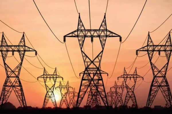 હોમ સ્ટેના વીજ જોડાણધારકો પાસેથી કોમર્શિયલ વીજ કનેક્શનના ચાર્જ વસૂલો