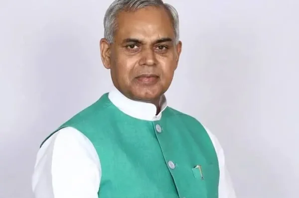 સરકાર જાહેરનામું બહાર પાડી મહિલાઓને રાતપાળીમાં બોલાવવા પર રોક લગાવી શકશે