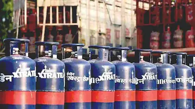 કોમર્શિયલ LPG સિલિન્ડરના ભાવમાં રૂ. 42નો વધારો કરવામાં આવ્યો